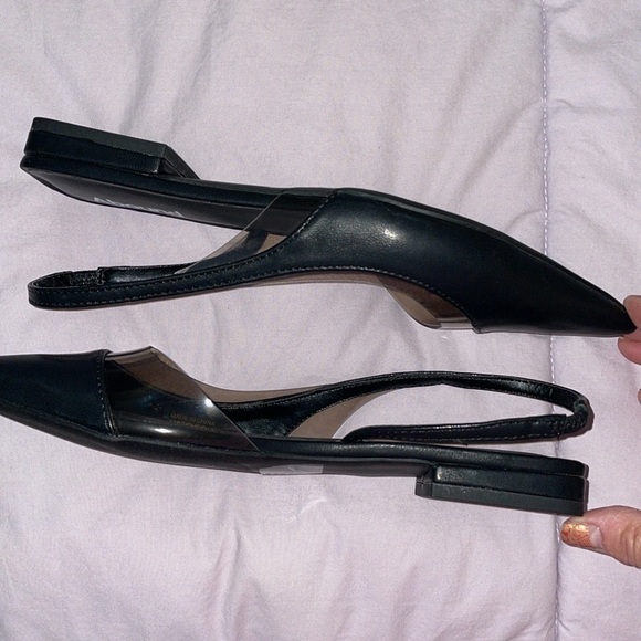 Abound Black Flat - Picture 3 of 6